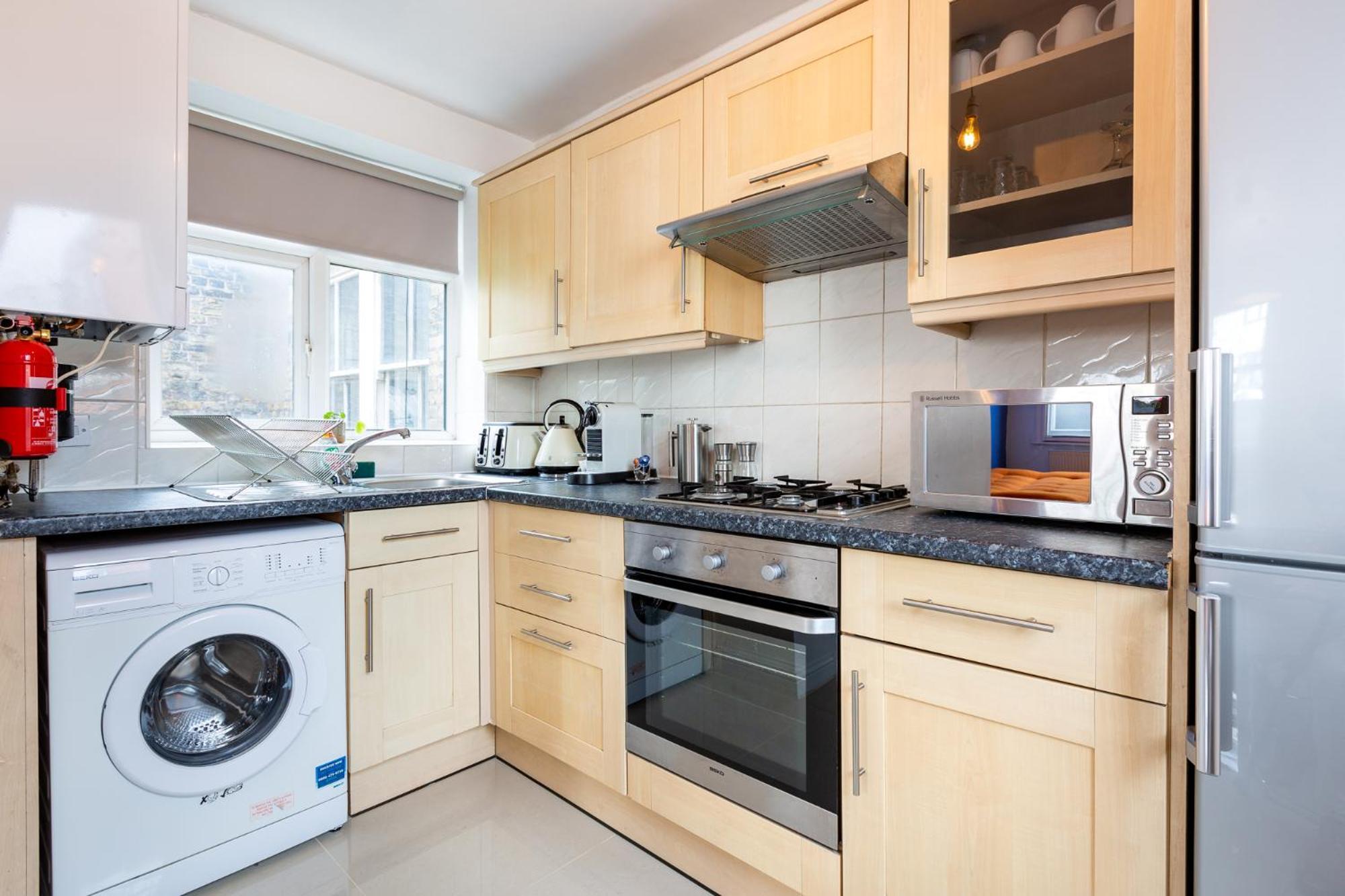 Apartments Are Located In The Heart Of Shoreditch Лондон Екстериор снимка